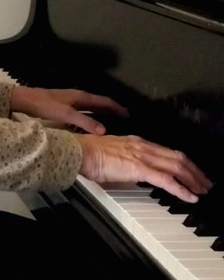 Piano-Hands.jpg